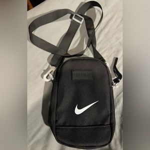 Nike Crossbody
